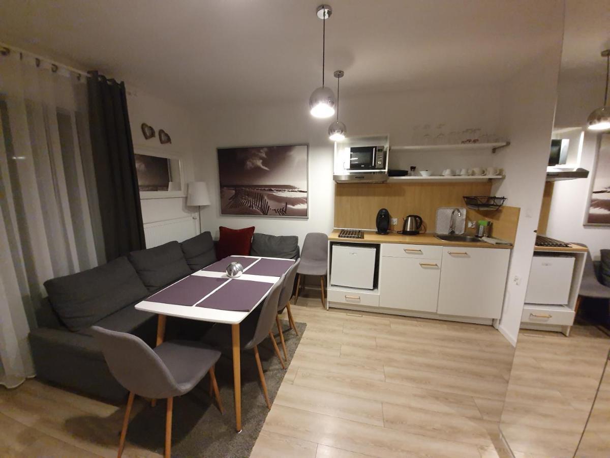 Dom Przy Plazy Apartment Ustronie Morskie Exterior photo